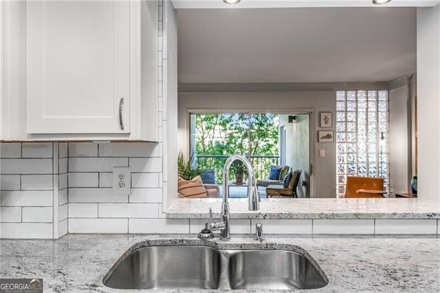 275 13th Street NE 210, Atlanta, GA 30309