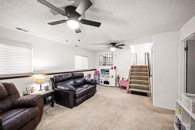 1123 Candytuft Blvd, Pueblo, CO 81001