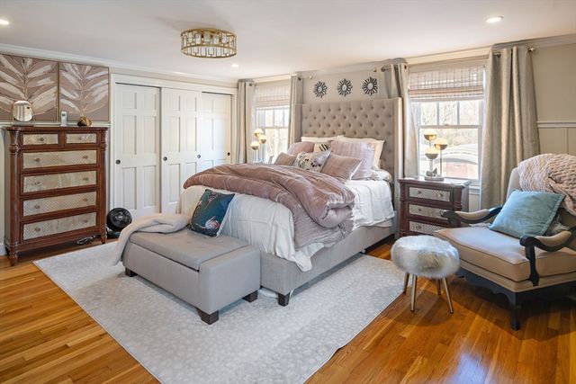 115 Ellis Farm Ln, Melrose, MA 02176