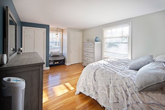 115 Ellis Farm Ln, Melrose, MA 02176