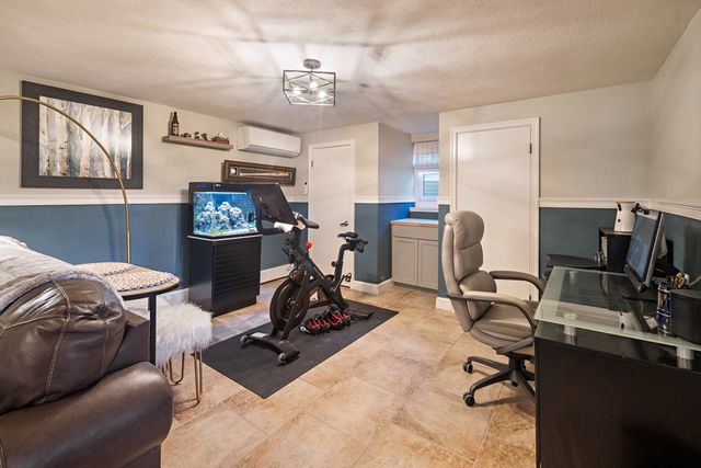 115 Ellis Farm Ln, Melrose, MA 02176