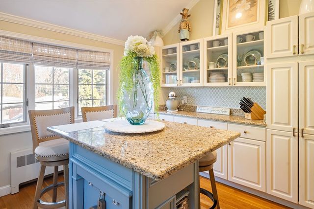 115 Ellis Farm Ln, Melrose, MA 02176