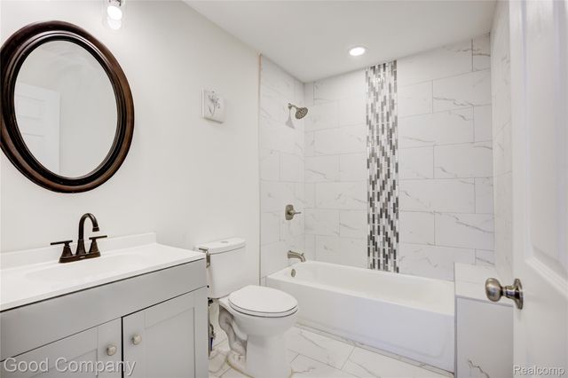 23826 Kate Avenue, Warren, MI 48091