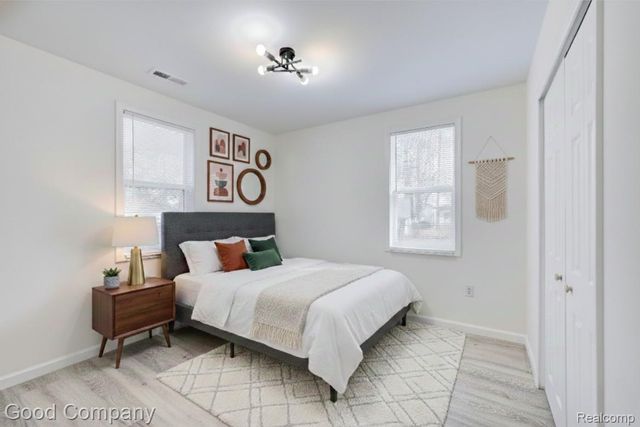 23826 Kate Avenue, Warren, MI 48091