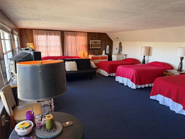 185 Roadrunner LN, Burnet, TX 78611