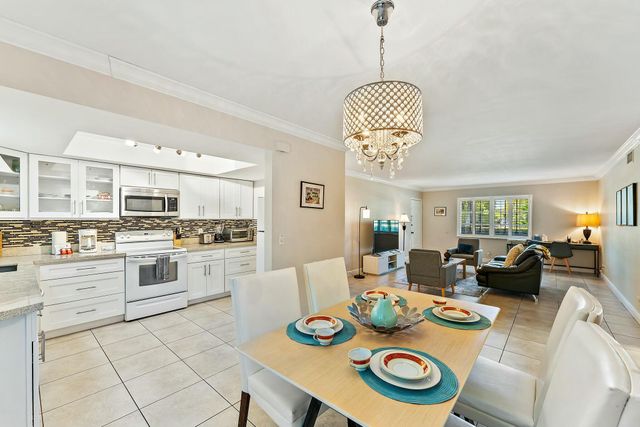 3036 Park Avenue, Riviera Beach, FL 33404