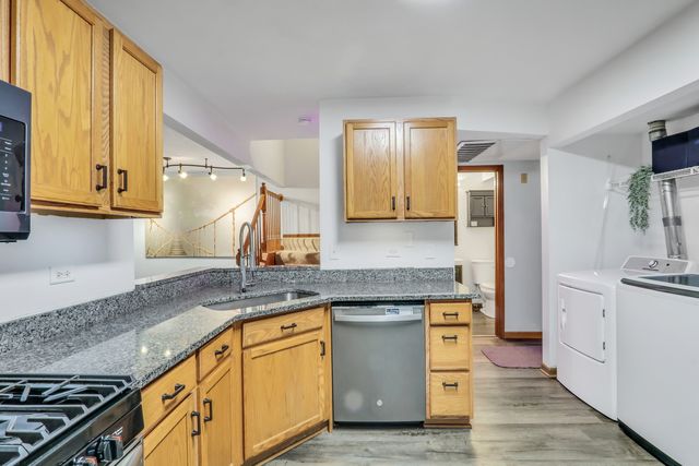 274 W Treehouse Lane 274, Round Lake, IL 60073