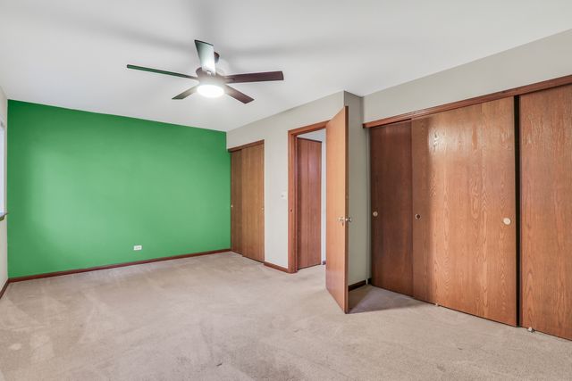 274 W Treehouse Lane 274, Round Lake, IL 60073