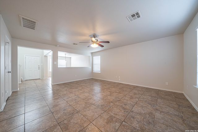 5018 FOUNTAIN HL, San Antonio, TX 78244
