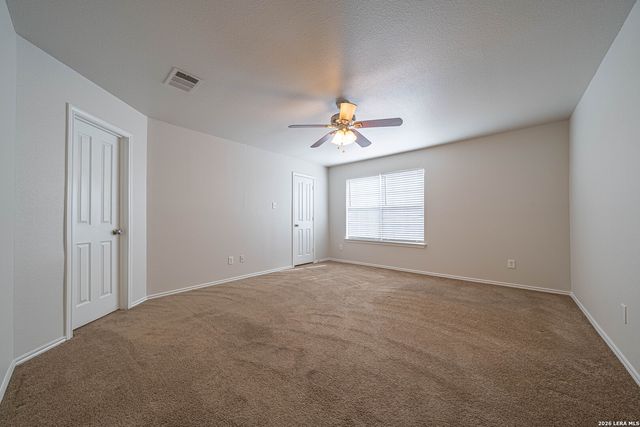 5018 FOUNTAIN HL, San Antonio, TX 78244
