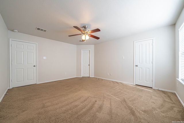 5018 FOUNTAIN HL, San Antonio, TX 78244