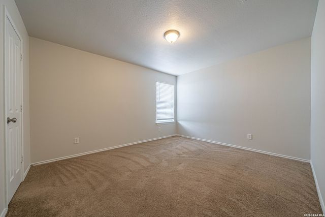 5018 FOUNTAIN HL, San Antonio, TX 78244