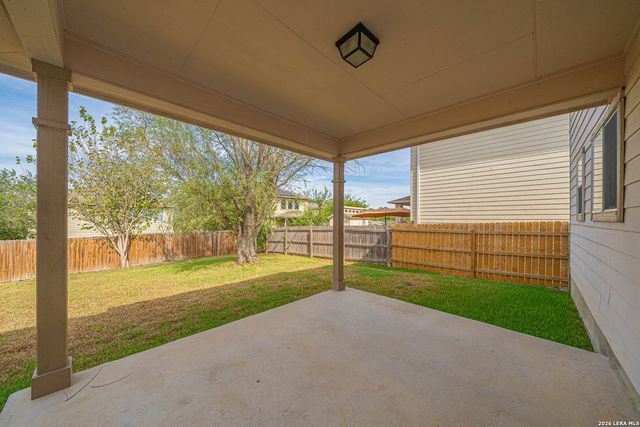 5018 FOUNTAIN HL, San Antonio, TX 78244