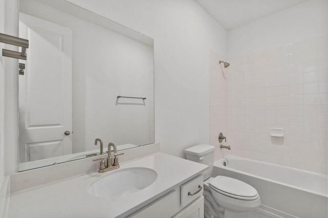 4009 Sterling Springs Lane, League City, TX 77573