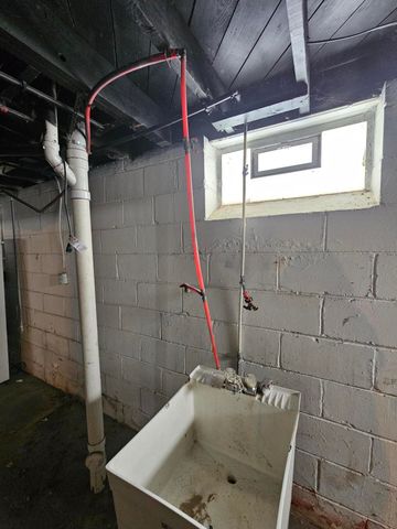 12066 Minden Street, Detroit, MI 48205