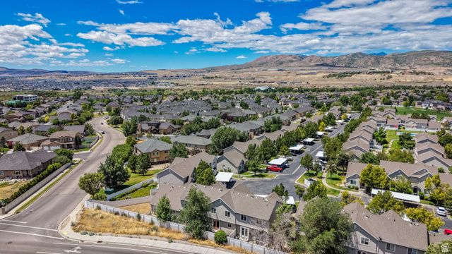 3876 N DAVENCOURT LOOP, Lehi, UT 84048