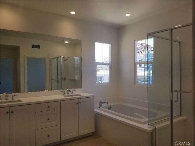 106 Tartan, Irvine, CA 92620