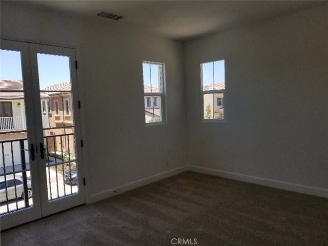 106 Tartan, Irvine, CA 92620