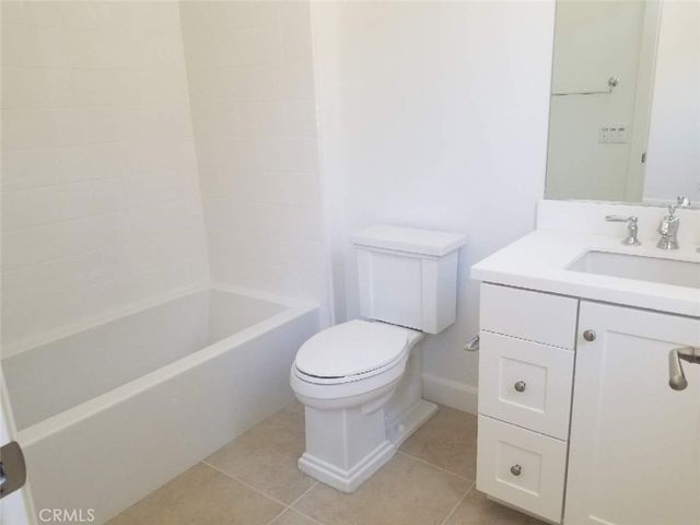 106 Tartan, Irvine, CA 92620