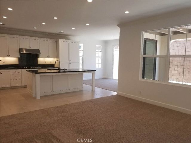 106 Tartan, Irvine, CA 92620