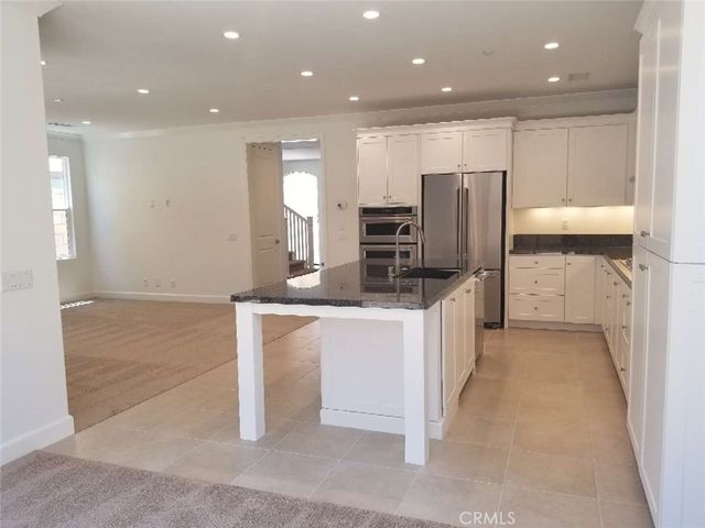 106 Tartan, Irvine, CA 92620