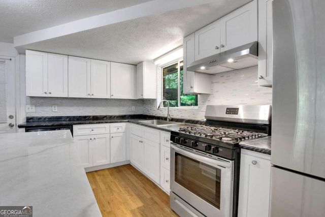 5835 S Bear Drive, Douglasville, GA 30135