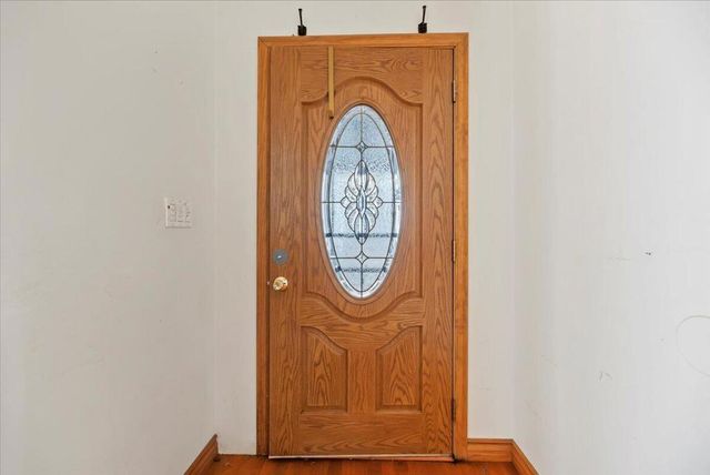 810 Oakmont Lane, Lake Arrowhead, CA 92352