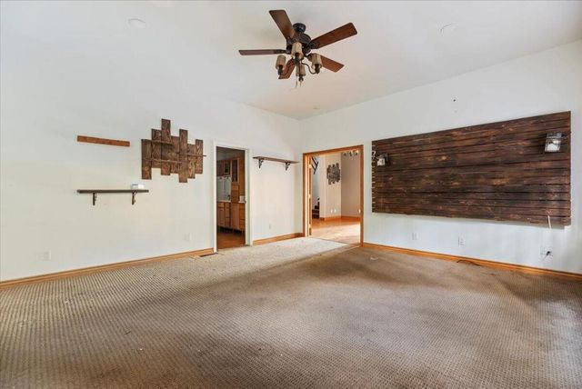 810 Oakmont Lane, Lake Arrowhead, CA 92352