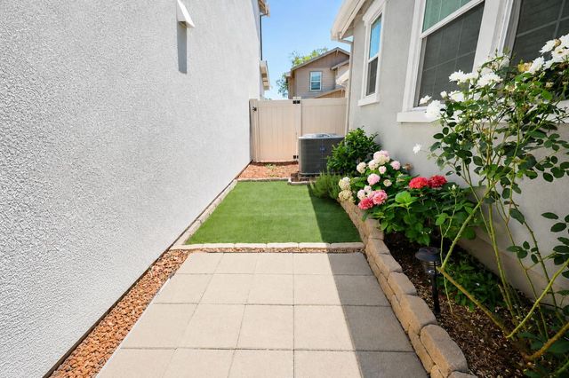 6192 Paseo De Gebhart, Citrus Heights, CA 95610