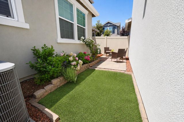 6192 Paseo De Gebhart, Citrus Heights, CA 95610