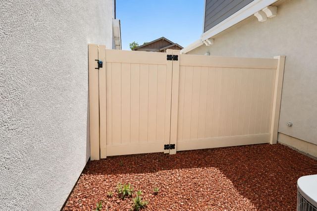 6192 Paseo De Gebhart, Citrus Heights, CA 95610