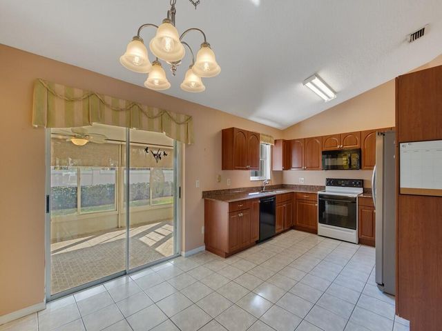 352 NW Tuscany Way, Port St. Lucie, Port St Lucie, FL 34986