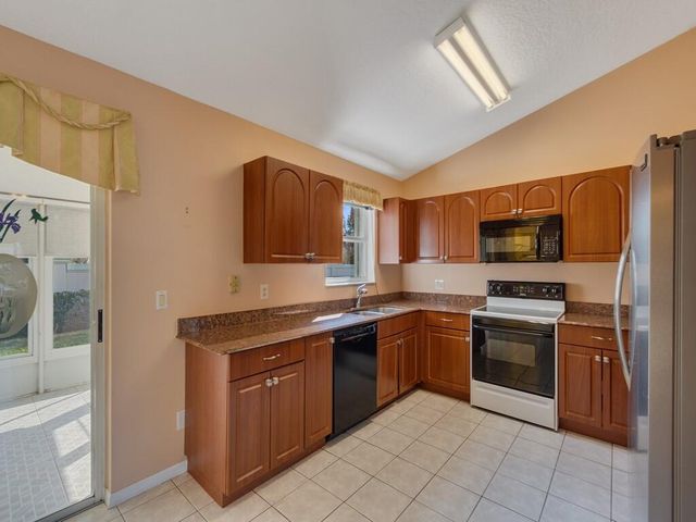 352 NW Tuscany Way, Port St. Lucie, Port St Lucie, FL 34986