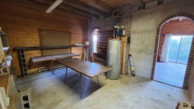 1200 White Pine Flats Rd, Troy, ID 83871