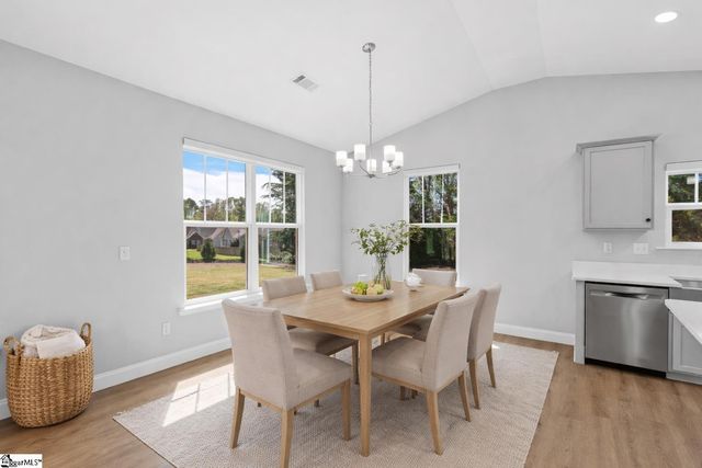 405 Pearle Brook Lane, Taylors, SC 29687