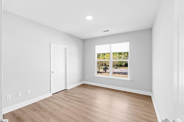 405 Pearle Brook Lane, Taylors, SC 29687