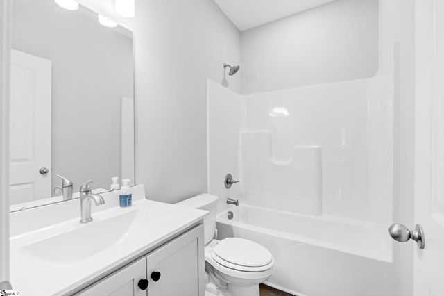 405 Pearle Brook Lane, Taylors, SC 29687