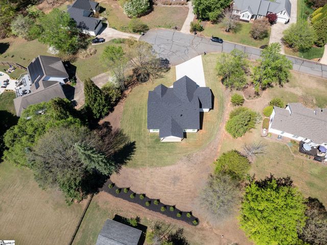 405 Pearle Brook Lane, Taylors, SC 29687