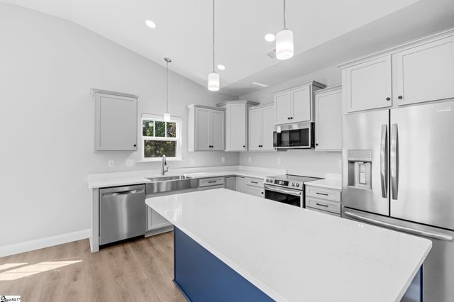 405 Pearle Brook Lane, Taylors, SC 29687