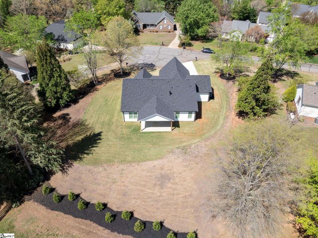 405 Pearle Brook Lane, Taylors, SC 29687