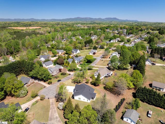 405 Pearle Brook Lane, Taylors, SC 29687