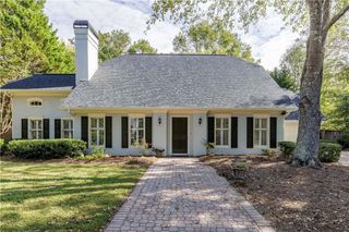 2810 Harwick Drive, Atlanta, GA 30350