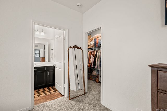 4909 HALLIES GDN, St Hedwig, TX 78152