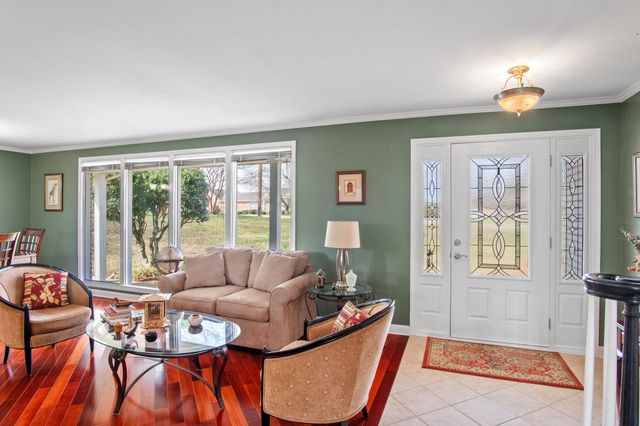 211 Forrest Lawn Dr, Mount Juliet, TN 37122