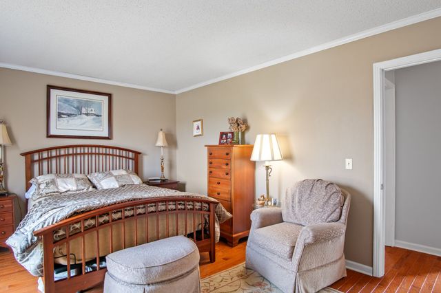 211 Forrest Lawn Dr, Mount Juliet, TN 37122