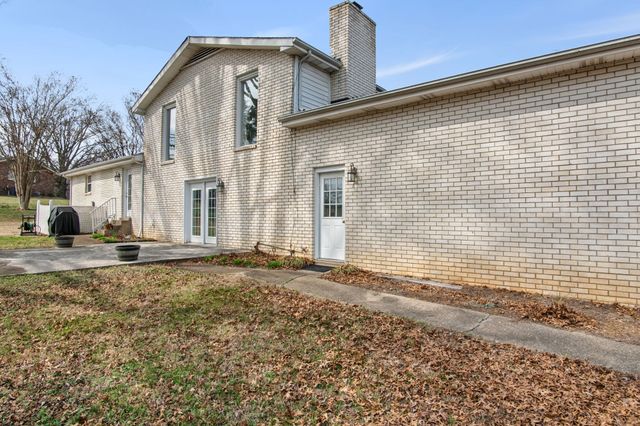 211 Forrest Lawn Dr, Mount Juliet, TN 37122