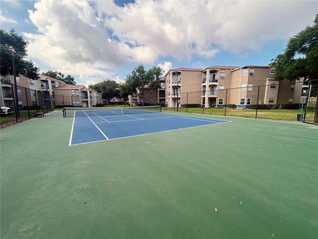 7350 WESTPOINTE BOULEVARD 216, Orlando, FL 32835
