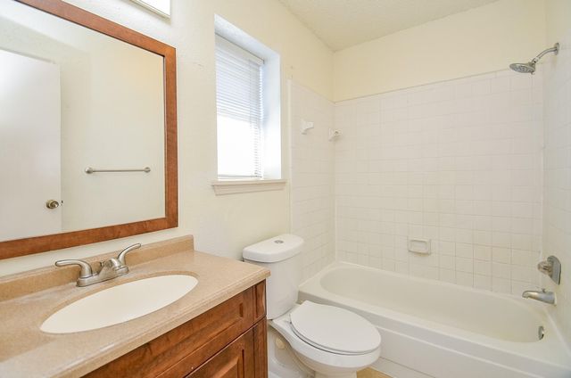 12300 Brookglade Circle 139, Houston, TX 77099