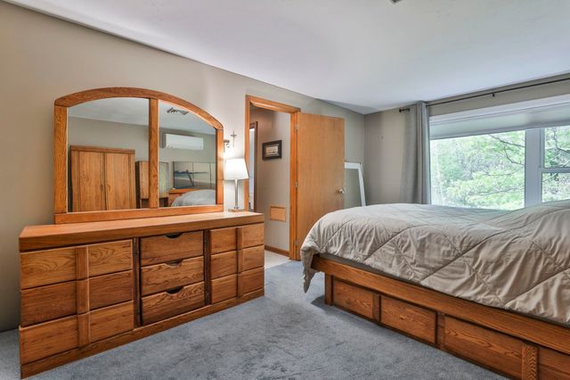 21 St Laurent Drive, Hudson, NH 03051