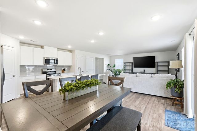 2949 Legacy Ridge Lane, Catawba, NC 28609